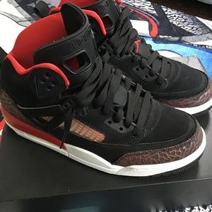 JORDAN SPIZIKE